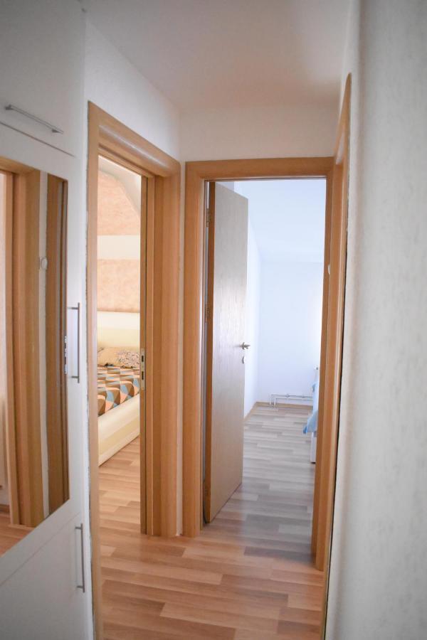 Apartments Holiday فرانيي المظهر الخارجي الصورة